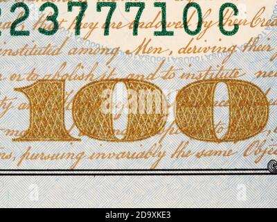 Vorderseite des US-Dollar-Banknotenmakros, 100-dollar-Banknote, us-amerikanische Geldverschaltung Stockfoto