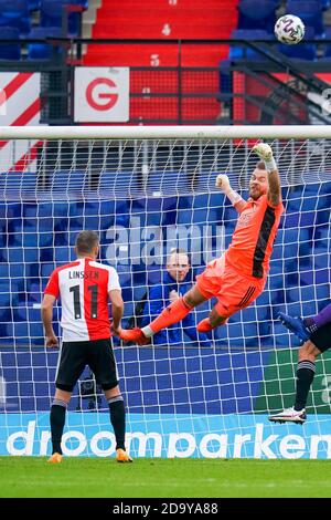 ROTTERDAM - 08-11-2020, Feijenoord Stadion de Kuip, Niederländische eredivisie Fußballsaison 2020/2021, Feyenoord - Groningen, außer von Feyenoord Torwart Nick Marsman Credit: Pro Shots/Alamy Live News Stockfoto