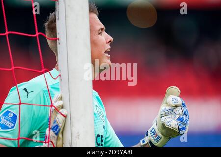 ROTTERDAM - 08-11-2020, Feijenoord Stadion de Kuip, Niederländische eredivisie Fußballsaison 2020/2021, Feyenoord - Groningen, Groningen Torwart Sergio Padt Credit: Pro Shots/Alamy Live News Stockfoto