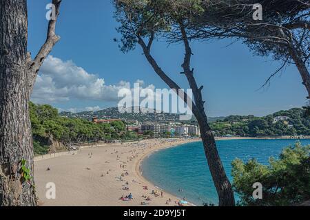 Meereslandschaft. Sandstrand am Mittelmeer (Lloret de Mar, Spanien). Stock Foto. Stockfoto