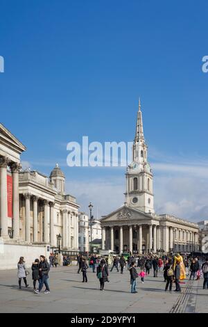 St Martin-in-the-Fields vom trafalgar Square london aus gesehen Stockfoto