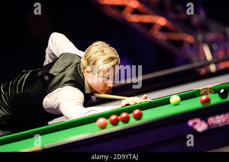 MILTON KEYNES, GROSSBRITANNIEN. November 2020. Neil Robertson während des 2020 888Sport Champion of Champions Snooker Final in der Marshall Arena am Sonntag, 08. November 2020 in MILTON KEYNES, ENGLAND. Kredit: Taka G Wu/Alamy Live Nachrichten Stockfoto