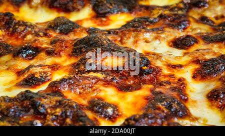 Nahaufnahme der Lasagne: Traditionelle Bolognese Rezept. Stockfoto