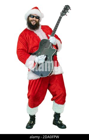 Santa spielt Gitarre, singt Lied. Santa Claus guitarist plaing akustische Gitarre, singen auf weißem Hintergrund. Weihnachten steht bevor Stockfoto