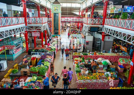 Papeete Municipal Covered Market, Papeete, Tahiti, Französisch-Polynesien, Tahiti Nui, Gesellschaftsinseln, Französisch-Polynesien, Südpazifik. Stockfoto