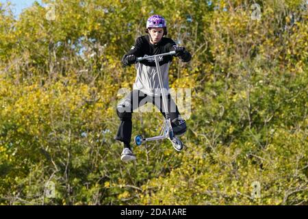 Barcelona, Katalonien, Spanien. November 2020. 8. November 2020; Parc del Forum, Barcelona, Katalonien, Spanien; Imagin Extreme Barcelona; Bildershow Johan Heikkila (FIN) während Scooter Men Park Halbfinale Credit: Joma Garcia/DAX/ZUMA Wire/Alamy Live News Stockfoto