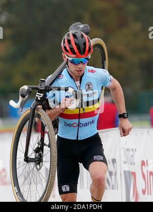 08-11-2020 VELDRIJDEN: UEC EUROPESE KAMPIOENSCHAPPEN: ROSMALEN Eli Iserbyte (Bel) bei den Herren Elite UEC Cyclo-Cross Europameisterschaften am 8. November 2020 in Rosmalen, Niederlande Foto von SCS/Soenar Chamid/AFLO (HOLLAND OUT) Stockfoto