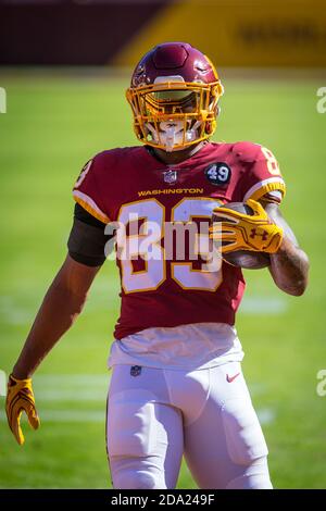 Landover, Maryland, USA. 8. November 2020: Washington Football Team Wide Receiver Isaiah Wright (83) Aufwärmen vor NFL Spiel zwischen den New York Giants und Washington Football Team auf FedEx Field in Landover, Maryland Fotograf: Cory Royster Kredit: CAL Sport Media/Alamy Live News Stockfoto