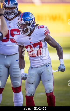 Landover, Maryland, USA. 8. November 2020: Eckpfeiler der New York Giants Isaac Yiadom (27) feiert seinen Sack während des NFL-Spiels zwischen den New York Giants und dem Washington Football Team auf dem FedEx Field in Landover, Maryland Fotograf: Cory Royster Credit: CAL Sport Media/Alamy Live News Stockfoto