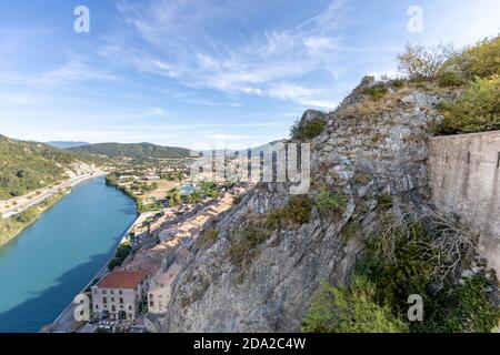 Sisteron, Alps, france - Blick auf die Stadt und die Durance von der Zitadelle Stockfoto