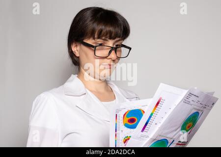 Dünner werdendes Hornhautdystrophie, Augen-Keratotopographie. Stockfoto
