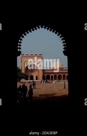 Fatehpur Sikri in Agra, Indien, ist dies ein Mogul-Architektur von Kaiser Akbar als Capital.also als Stadt des Sieges. Aus rotem Sandstein. Stockfoto