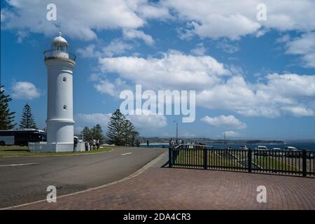 Kiama Lighthouse am Blowhole Point in Kaima, New South Wales, Australien am 14. Dezember 2017 Stockfoto