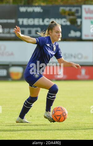 Overijse, Belgien. November 2020. Anderlechts Tessa Wullaert während eines weiblichen Fußballspiels zwischen RSC Anderlecht Dames und KRC Genk Ladies am sechsten Spieltag der Saison 2020 - 2021 der Belgischen Damen Super League, Sonntag, 8. November 2020 in Overijse, Belgien. FOTO SPORTPIX.BE Dirk VUYLSTEKE Dirk Vuylsteke Sportpix.be Quelle: SPP Sport Presse Foto. /Alamy Live Nachrichten Stockfoto