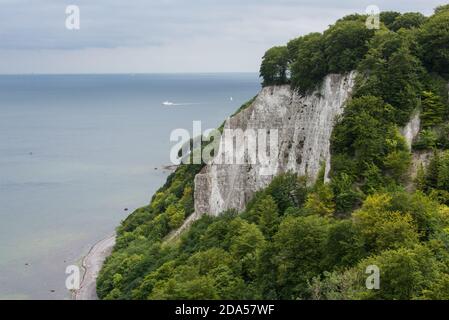 Die berühmten Kreidefelsen der Victoria-Stubbenkammer in Rügen Stockfoto