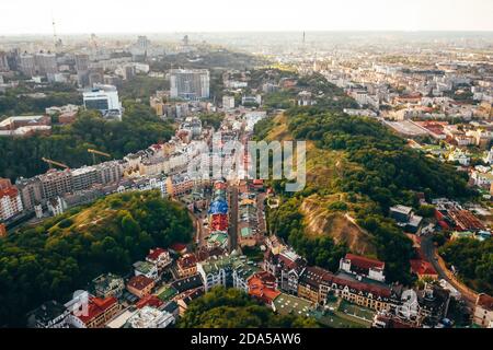 Luftpanoramic Blick auf die Andreevsky Abstieg Stockfoto