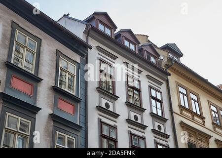Stadthäuser in Brünn Stockfoto