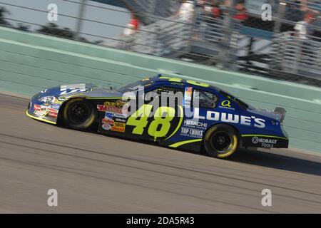 Homestead, Vereinigte Staaten Von Amerika. November 2006. HOMESTEAD, FL - 19. NOVEMBER 2006: Jimmie Johnson, bei der NASCAR Nextel Cup Series Ford 400, am 19. November 2006 bei Homestead-Miami Speedway in Homestead, Florida Menschen: Jimmie Johnson Kredit: Storms Media Group/Alamy Live News Stockfoto