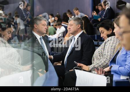 STRASSBURG, FRANKREICH - 18 Jul 2019:der ehemalige Präsident der Ukraine Petro Poroschenko während der Plenarsitzung des Europäischen Parlaments in Straßburg Stockfoto