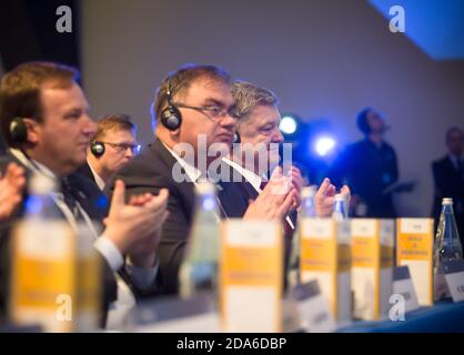 ST. JULIAN'S - MALTA, 30. März 2017: Präsident der Ukraine Petro Poroschenko während des Kongresses der Europäischen Volkspartei (EVP) in Malta Stockfoto