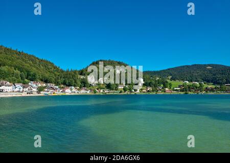 Schweiz, Waadt, Waadt, Vallée de Joux, Parc Jura vaudois, Lac de Joux, Dorf, Stadt, Dorf, Stadt, Le Pont Stockfoto