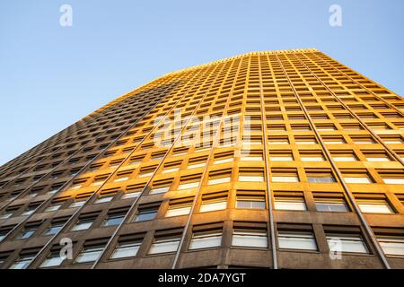 Portland House Wolkenkratzer in London Victoria, England, Großbritannien Stockfoto