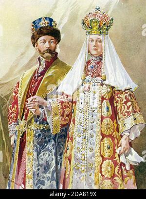 NIKOLAUS II. VON RUSSLAND und Alexandra Feodorowna in traditioneller moskowitischer Kleidung. Stockfoto