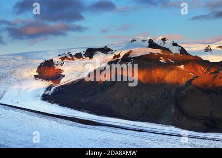 Hvannadalshnukur Peak (2110m), höchster Berg Islands, Europa Stockfoto