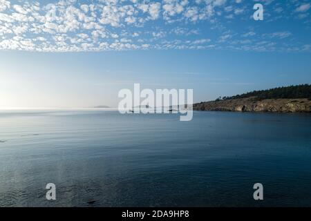 Die Gewässer von Agate Beach auf Lopez Island, Washington, USA Stockfoto