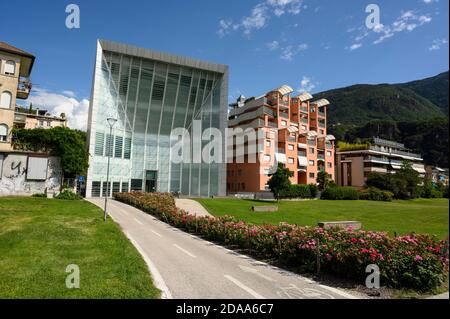 Bozen. Italien. Außenansicht des Museion, Museum für Moderne und Zeitgenössische Kunst (museo di arte moderne e contemporanea). Stockfoto