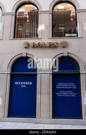 Hamburg, Deutschland - 23. August 2019: Ausstellung eines Rolex Luxusuhrgeschäft in große Bleichen, Einkaufsstraße in Neustadt, Hamburg, Deutschland Stockfoto