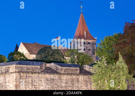 Geographie / Reisen, Deutschland, Bayern, Nürnberg, Tiergaertner bastille der Nürnberger Stadtmauer, Additional-Rights-Clearance-Info-not-available Stockfoto