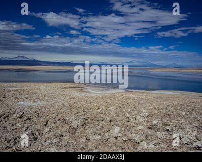 Die Atacama-Wüste ist eine hyperaride Region in Chile in Südamerika. Atacama ist bekannt als eine der trockensten Regionen der Erde. Stockfoto