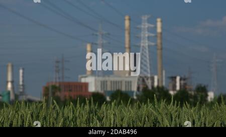 Industrielle Fabrik zur Herstellung von Elektrizität - Ruien, Belgien Stockfoto