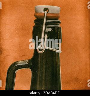 Nahaufnahme einer deutschen Bierflasche Stockfoto