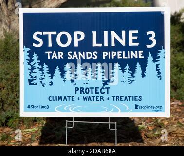 Protest Yard Zeichen zu stoppen Linie 3 Tar Sands Pipeline mit bituminösen Sand von Kanada durch Nord-Minnesota nach Superior, Wisconsin Stockfoto