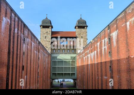 Altes Schachtschloss, Teil f. Henrichenburg-Schiffshebewerk, Industriedenkmal am Dortmund-Ems-Kanal, Nordrhein-Westfalen, Deutschland Stockfoto