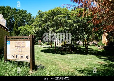 Rastplatz Itero de la Vega - Rastplatz. Itero de la Vega, Palencia, Kastilien und Leon, Spanien, Europa Stockfoto