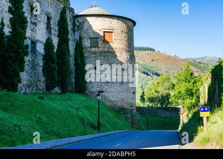 Die Burg-Palast der Marquise von Villafranca del Bierzo oder Schloss der Marquise von Villafranca oder Schloss von Los Condes de Peñarramiro. Französisch Stockfoto