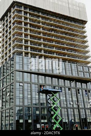 Moda, Angel Gardens an der Rochdale Road - Ring Rd Kreuzung im Bau im Jahr 2018. Bietet moderne Wohnungen und Einrichtungen für seine Mieter. Stockfoto