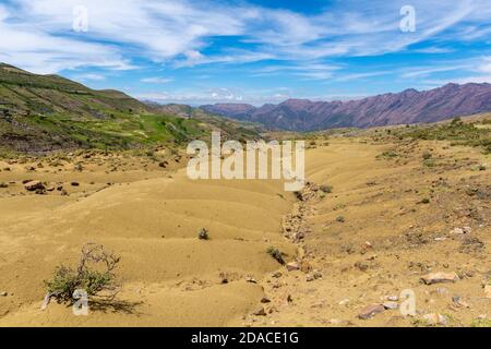 Landwirtschaftliche Landschaft in der Region Maragua, Departemento Sucre, Cordillera Central, Anden, Bolivien, Lateinamerika Stockfoto