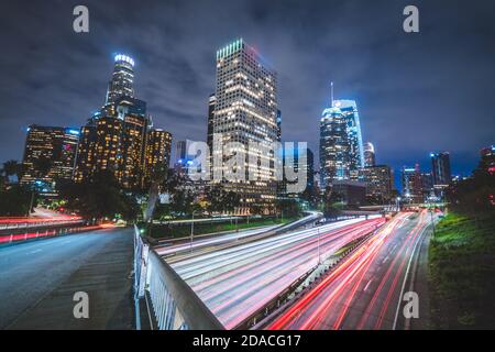 Blick über Downtown L.A. am Abend, Kalifornien Stockfoto