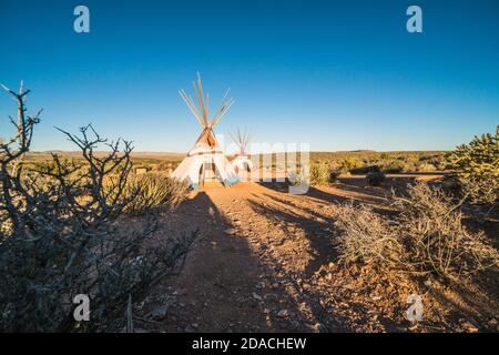 Indianerzelt im Westrand, Grand Canyon, Arizona, USA an einem sonnigen Morgen Stockfoto