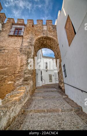 Puerta de Sancho IV, in Vejer de la Frontera, eine wunderschöne Stadt in Cadiz, Andalusien, Spanien Stockfoto