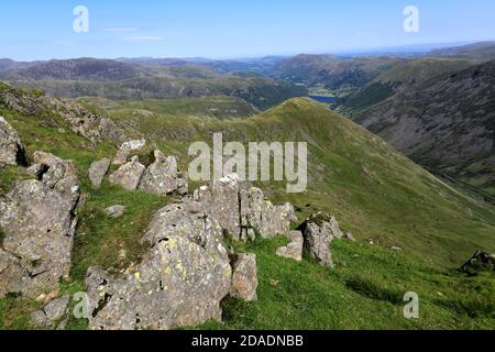 Sommeransicht von Middle Dodd Fell, Hartsop Valley, Kirkstone Pass, Lake District National Park, Cumbria, England, UK Middle Dodd Fell ist einer der 214 Stockfoto