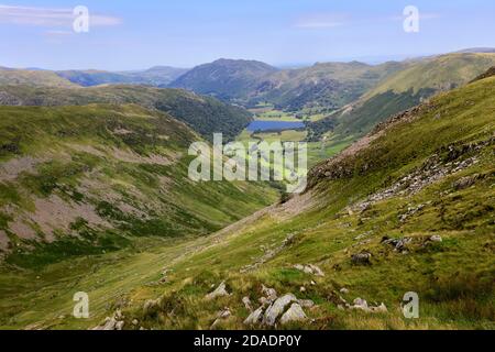 Blick über Brothers Water und das Hartsop Valley, Kirkstone Pass, Lake District National Park, Cumbria, England, Großbritannien Stockfoto