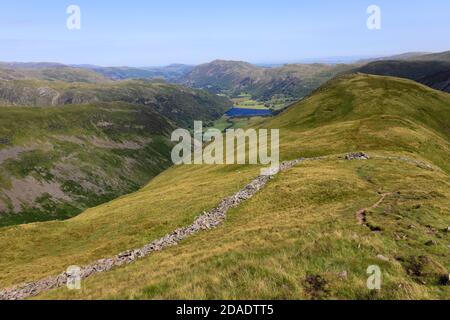 Sommeransicht von Middle Dodd Fell, Hartsop Valley, Kirkstone Pass, Lake District National Park, Cumbria, England, UK Middle Dodd Fell ist einer der 214 Stockfoto