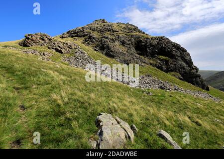 Sommer Blick auf Little Hart Crag Fell, Hartsop Valley, Kirkstone Pass, Lake District National Park, Cumbria, England, UK Little Hart Crag Fell ist ein o Stockfoto