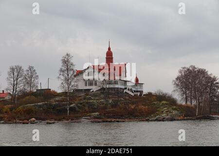 SaaristoVilla im Jugendstil. Es liegt auf der Klippan Insel vor South Harbour. Stockfoto