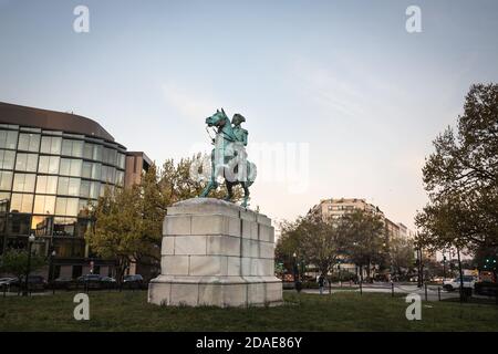 WASHINGTON D.C., USA - 31. März 2016: Generalleutnant George Washington ist eine Reiterstatue von George Washington, am Washington Circle, Washingt Stockfoto